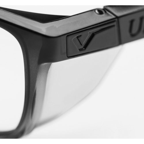 UNIVET 571 színátmenetes védőszemüveg 2.5 dioptriás lencsével